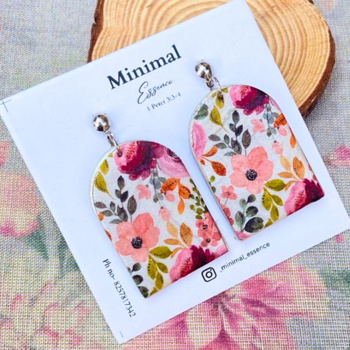 Floral Detail Earrings